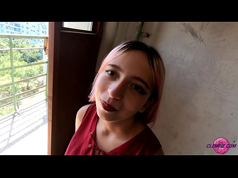 ❤️ Studentė jausmingai čiulpia nepažįstamąjį užmiestyje - sperma ant jo veido Porno prie porno lt.porn-milf300.ru